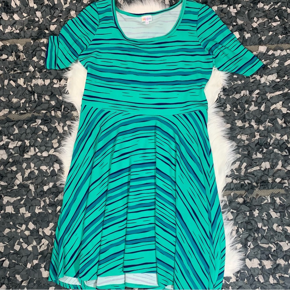 LuLaRoe printed Nicole dress